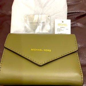 Michael Kors, new wallet.
